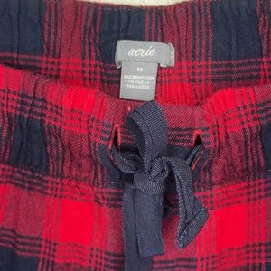 Aerie Flannel ❄️ Pajama Pants, Navy & Red Tartan Plaid, Women’s Size M
